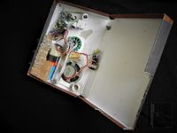 Modified FRANZIS Theremin kit electronic innards view